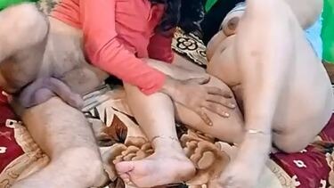 पडोसी आंटी के भोसड़े में जवान लण्ड