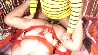 भाई के दोस्त की दुल्हन को चोदा