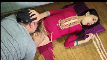 सौतेली बहन की आह निकल गयी